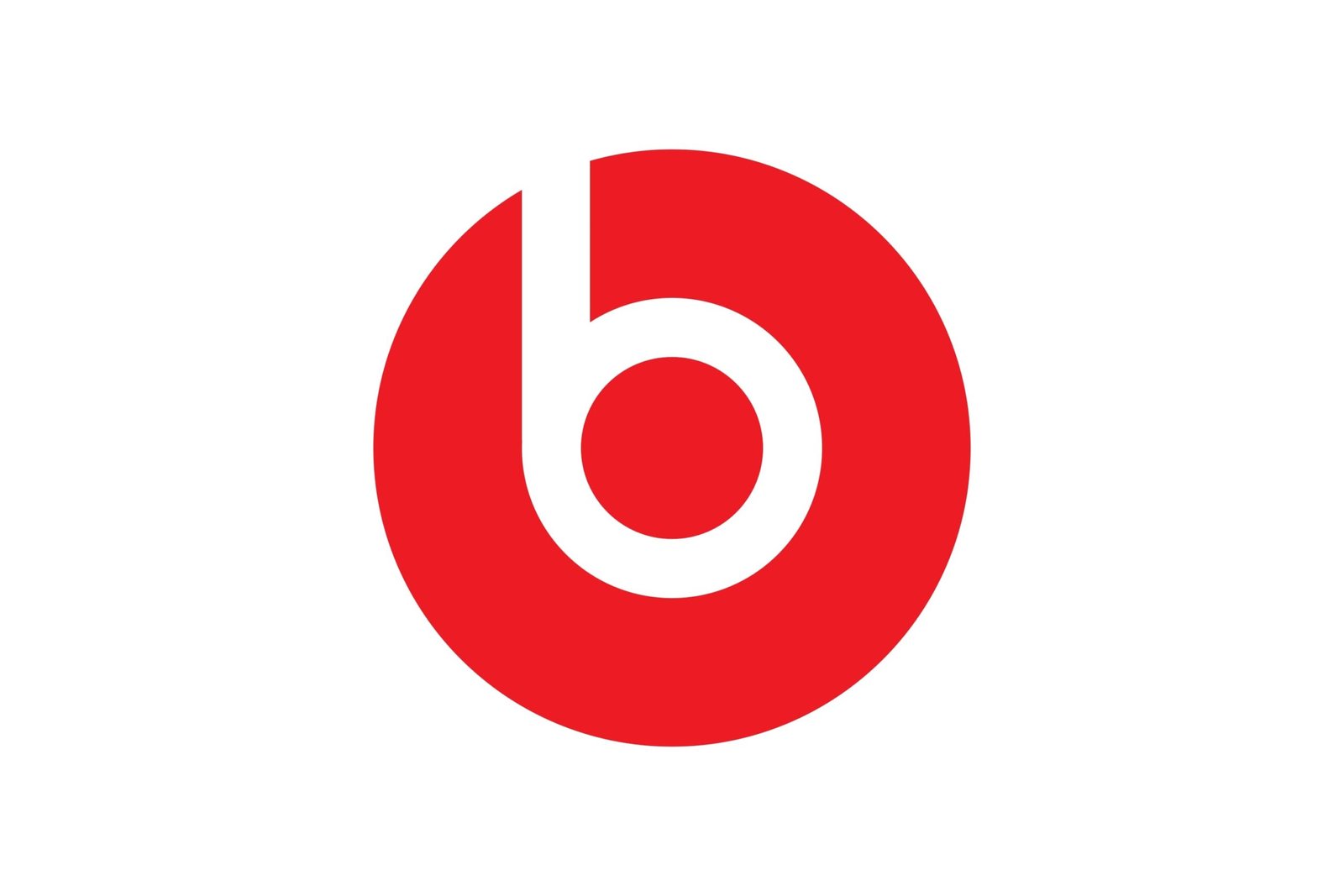 Beats by Dr Dre scaled totot.ae