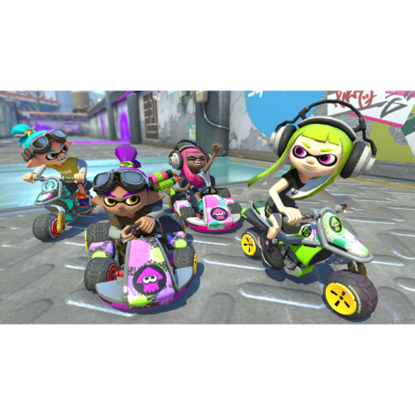 Mario Kart 8 Deluxe Nintendo Switch, Multiplayer Racing Game with Iconic Tracks & Characters - Image 4