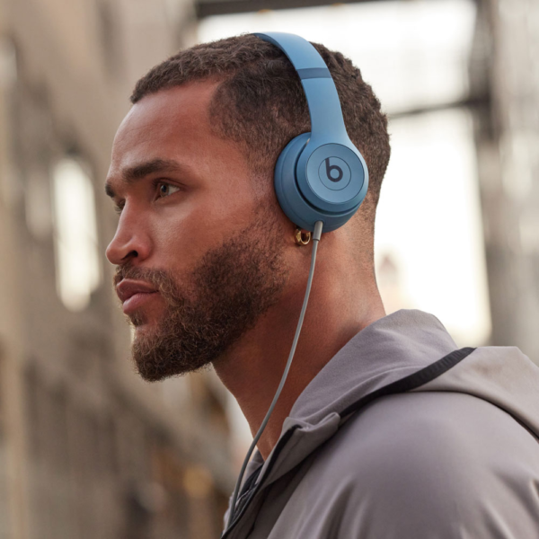Beats Solo 4 On-Ear Wireless Headphones - Image 15
