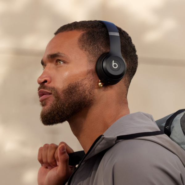 Beats Solo 4 On-Ear Wireless Headphones - Image 8