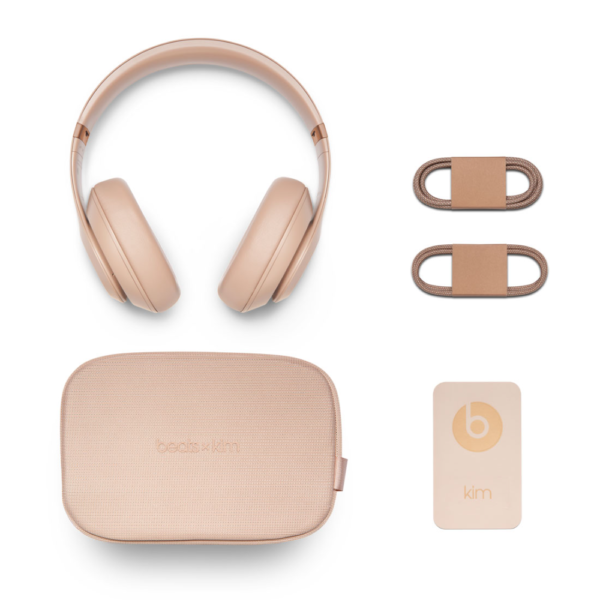 Beats Studio Pro x Kim Kardashian, Bluetooth Noise Cancelling Headphones, Spatial Audio, 40H Battery, USB-C, Moon - Image 12