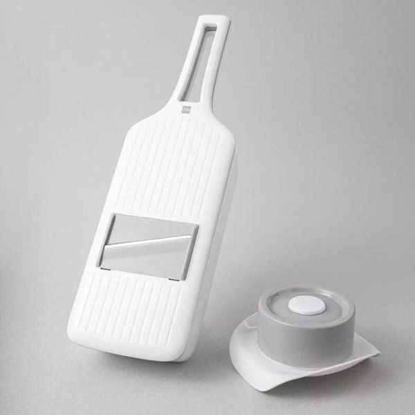 Xiaomi Huohou Multi-Blade Vegetable Slicer, 5-in-1 Multifunctional Kitchen Tool for Easy Slicing and Dicing, White - Image 3