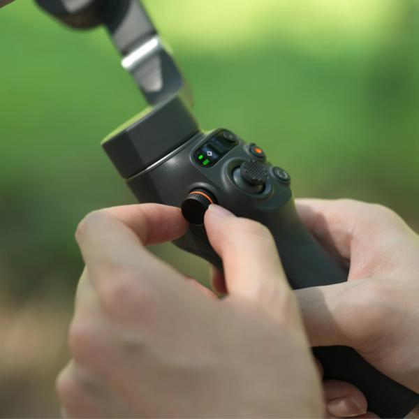 DJI Osmo Mobile 6 Gimbal Stabilizer for Smartphones, 3-Axis Stabilization, Built-In Extension Rod, Object Tracking, Portable & Foldable, Slate Gray - Image 7