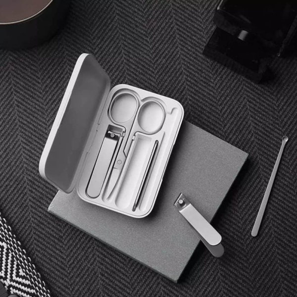 Xiaomi Five-Piece Nail Clippers Set, Stainless Steel Grooming Kit with Ergonomic Handles - Image 5