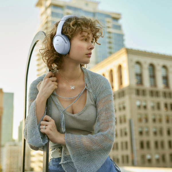 Bose QuietComfort Wireless Noise Cancelling Headphones, Bluetooth Over-Ear Headphones, 24H Battery Life, 2023, Moonstone Blue - Image 5