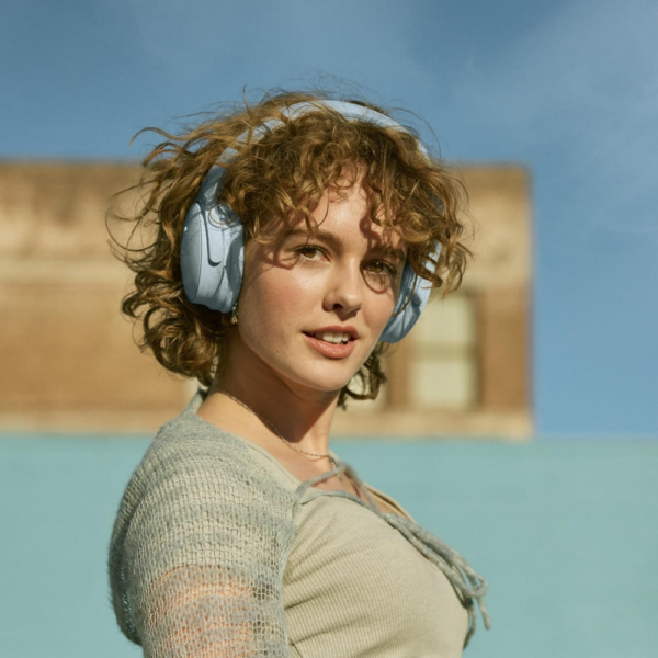 Bose QuietComfort Wireless Noise Cancelling Headphones, Bluetooth Over-Ear Headphones, 24H Battery Life, 2023, Moonstone Blue - Image 2