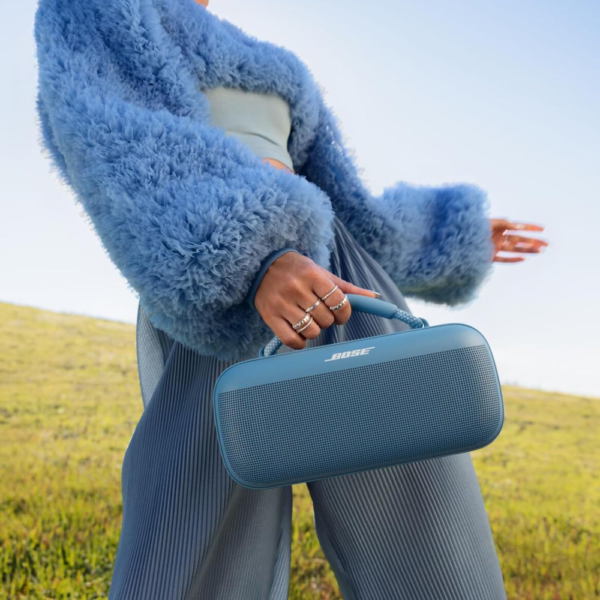 Bose SoundLink Max Portable Bluetooth Speaker, Powerful Sound, Long Battery Life, Waterproof Design, Blue Dusk - Image 2