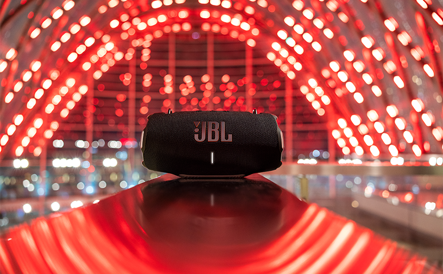 JBL Xtreme 4 Portable Bluetooth Speaker, Powerful Sound and Deep Bass, IP67 Waterproof, 24 Hours of Playtime, Powerbank, PartyBoost for Multi-Speaker Pairing 17 JBL Xtreme 4 Up to 24 hours of playtime plus 6 hours with Playtime Boost - Image
