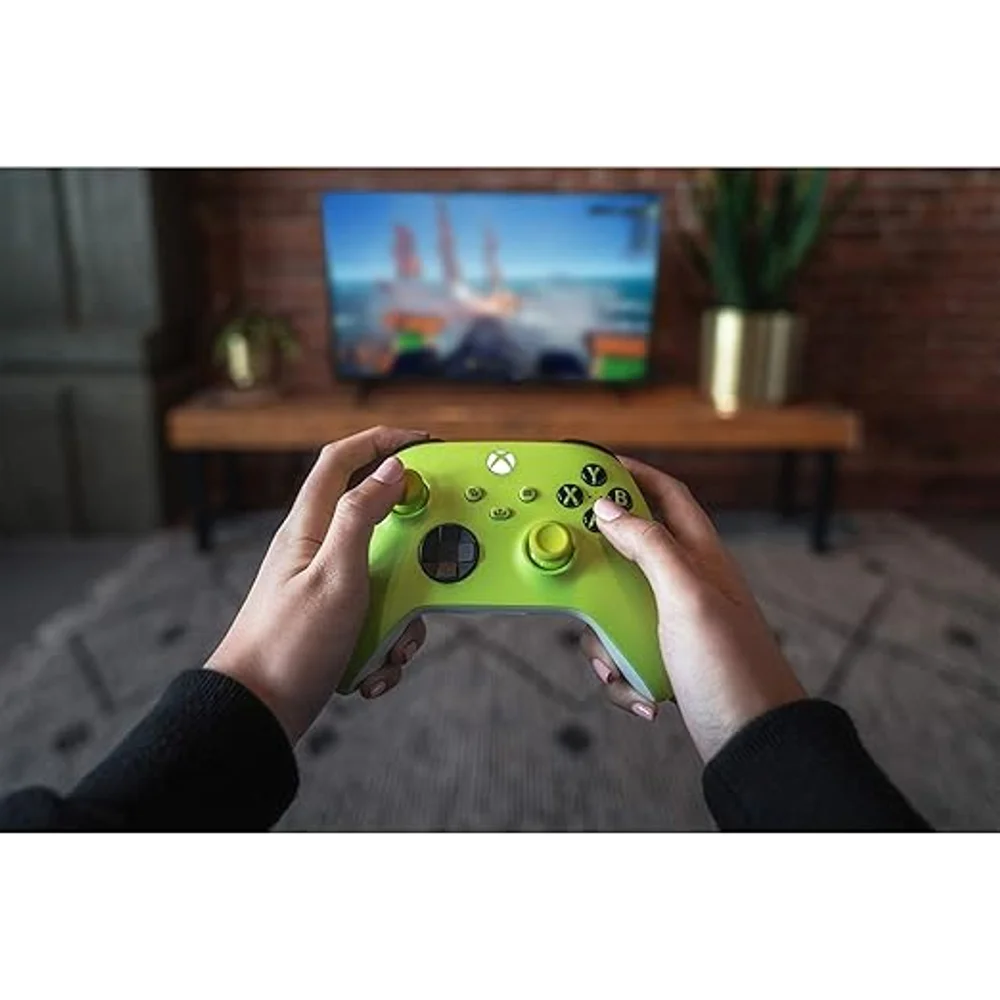 Xbox Wireless Controller Electric Volt for Xbox Series X|S Xbox One Windows PC Neon Yellow Green Wireless Gaming Controller 4 Xbox Wireless Controller Electric Volt for Xbox Series X|S Xbox One Windows PC Neon Yellow Green Wireless Gaming Controller - Image 4