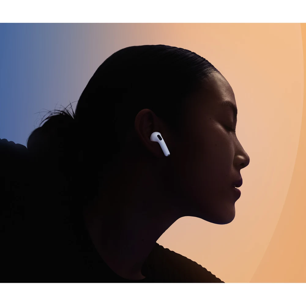 سماعات Apple AirPods 5 مع علبة شحن لاسلكي – إلغاء ضوضاء نشط، شريحة H2، سماعة في العلبة لتطبيق Find My، تمرير لضبط الصوت، IP57 7 AirPods 5 Wireless Charging Case - official product image 6