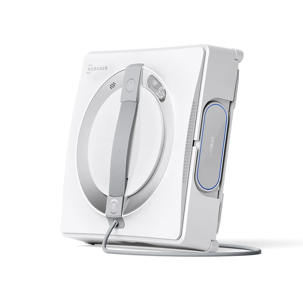 روبوت ECOVACS WINBOT W2 PRO – رش ثلاثي الفوهات واسع الزاوية، وWIN-SLAM 4.0، وشفط حتى 5,300Pa، ودقيقة و45 ثانية لكل م² في الوضع السريع، وحماية بعشرة مستويات 8 روبوت WINBOT W2 PRO من زاوية جانبية مع كابل الطاقة