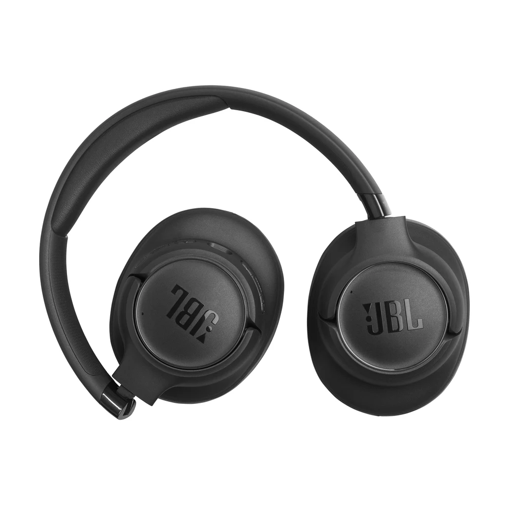 JBL Tune 780NC Blue - Wireless Over-Ear Headphones, Adaptive ANC, 76H Battery, Bluetooth 6.0, Multipoint 6 JBL Tune 780NC Blue in use