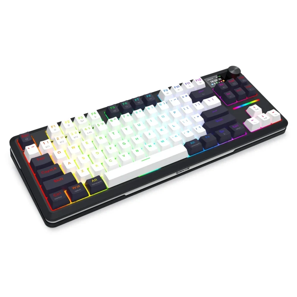 Redragon WILDSLASH K746 - 75% Gasket Mechanical Keyboard, LCD Display, Wheel, Tri-Mode, 4000mAh 9 Redragon WILDSLASH K746 in use