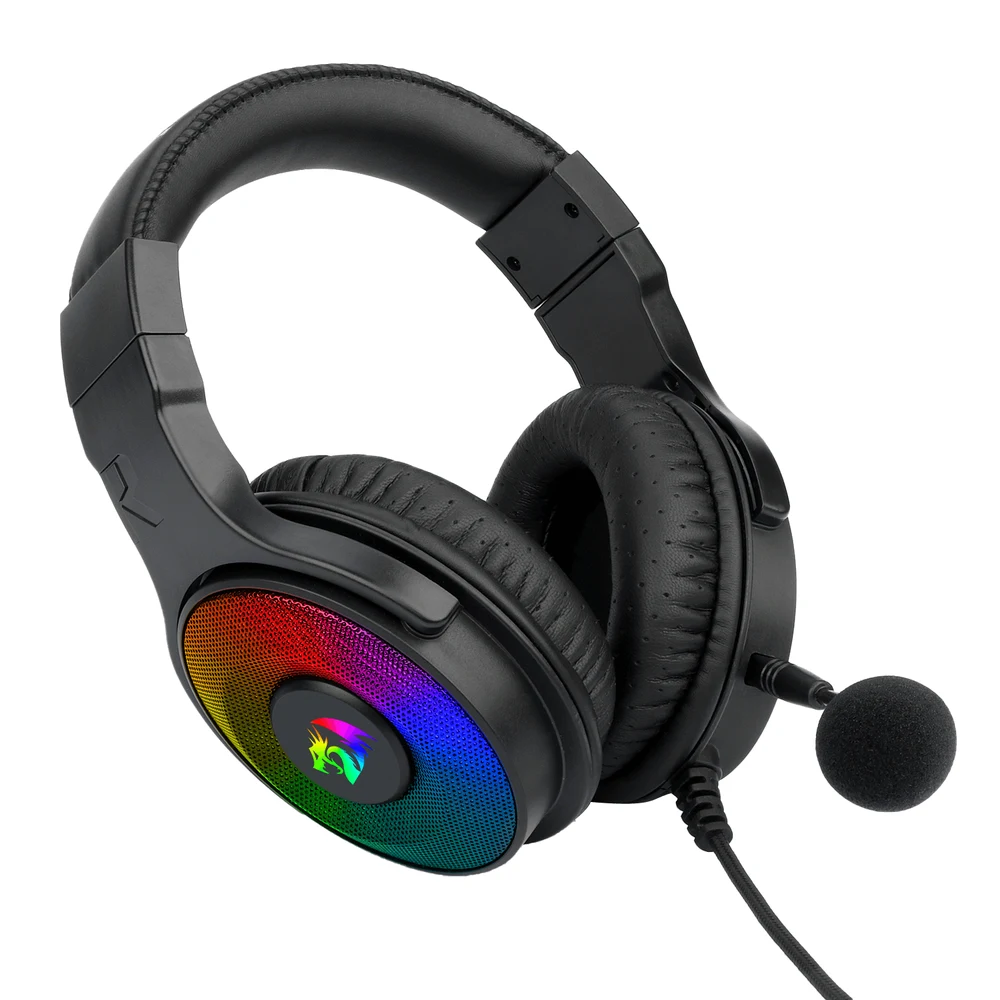 Redragon PANDORA2 H350 - RGB Wired Gaming Headset, 50mm Drivers, Detachable Mic, PC PS Xbox Switch 8 Redragon PANDORA2 H350 in use